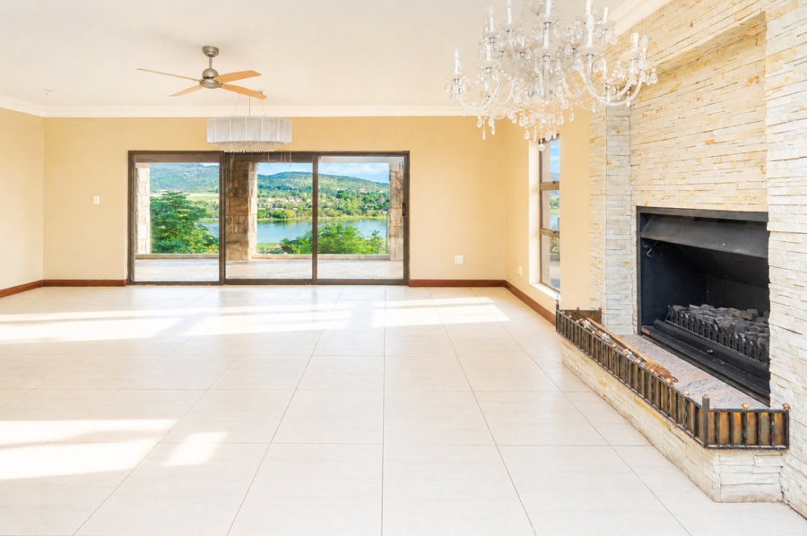 3 Bedroom Property for Sale in Birdwood Estate North West